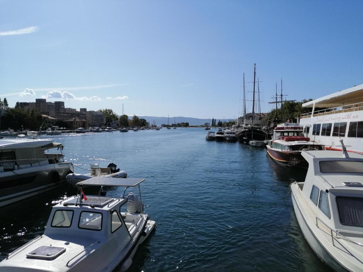 Apartment Brajki Omiš Esterno foto