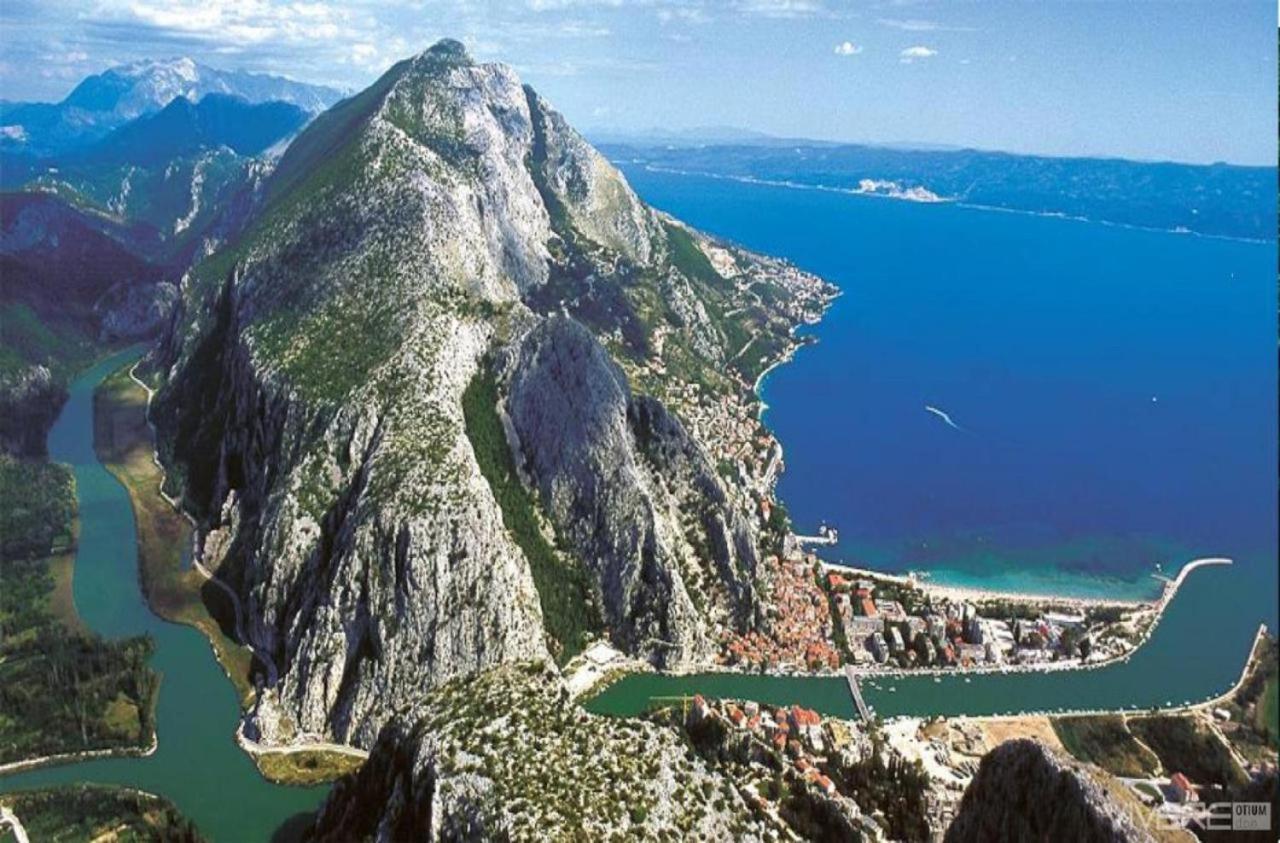 Apartment Brajki Omiš Esterno foto