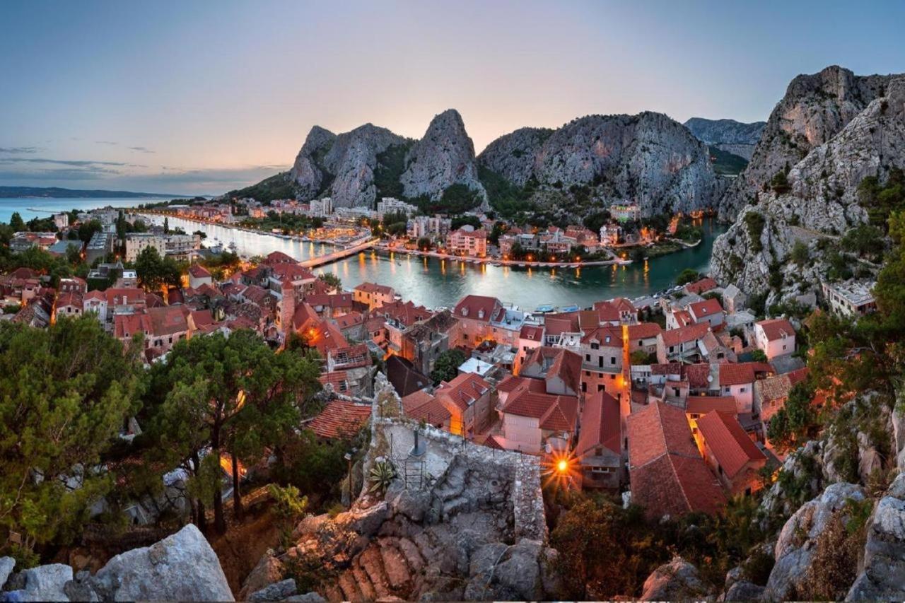 Apartment Brajki Omiš Esterno foto